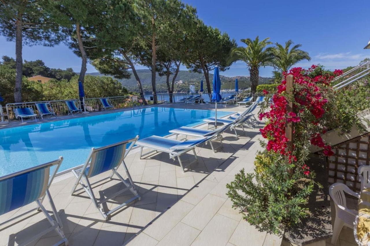 Il Porto Trilocale Nr.7 Apartment Porto Azzurro Exterior photo